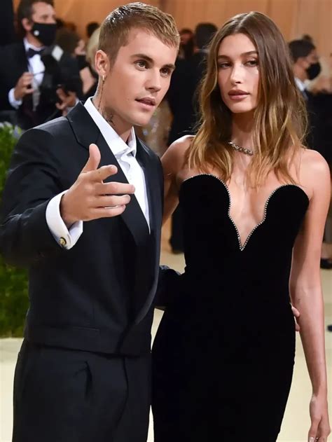 hailey bieber missed met gala.